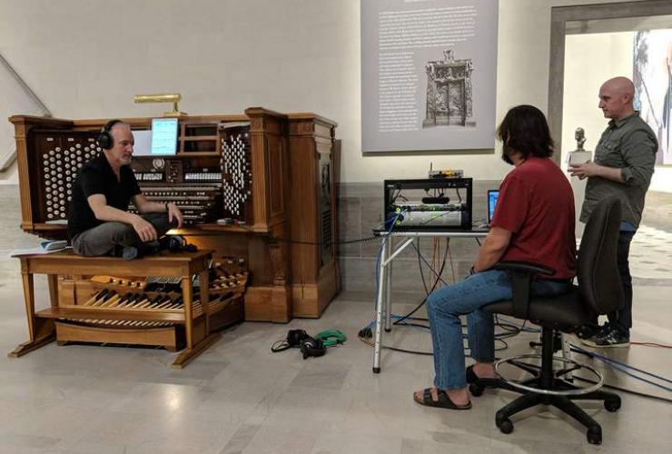 Free audio event at the De Young Museum audio music people museum